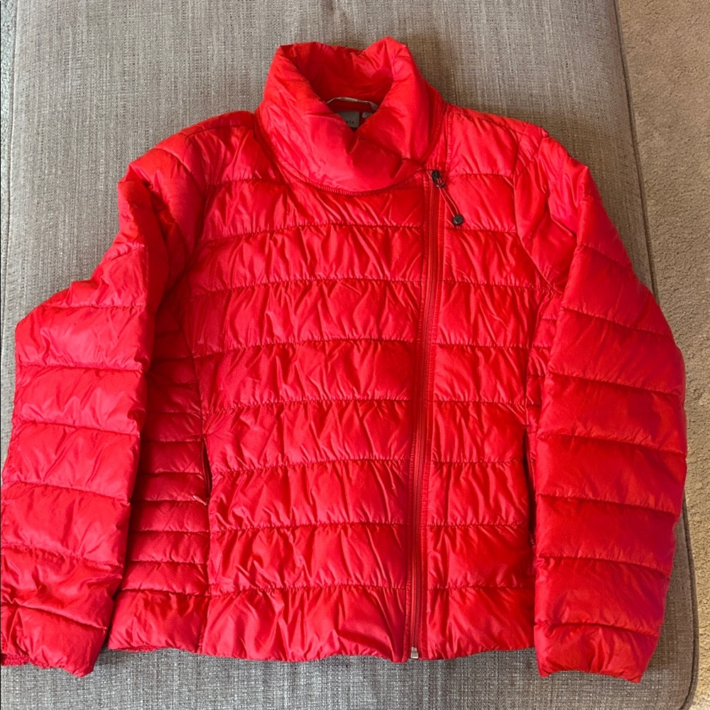 Athleta Vibrant Red Puffer Jacket